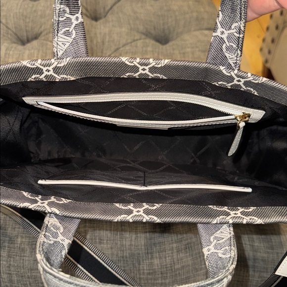 Michael Kors Bag Gigi Large Empire Logo Jacquard Gray White Tote - Picture 12 of 17